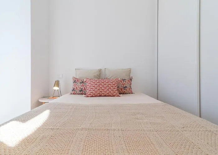 Apartman T2 Luxo Mobilado